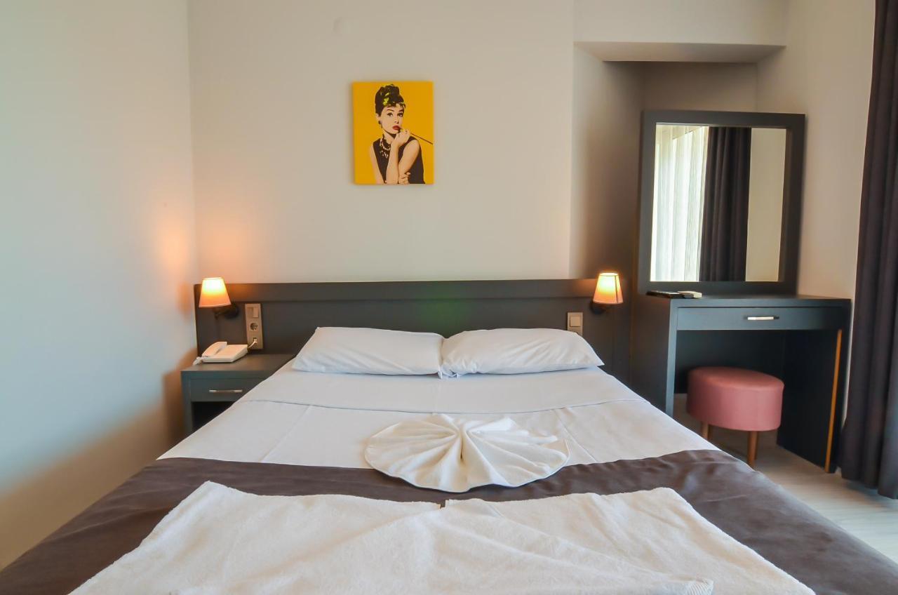 Berry Bella Hotel Marmaris Buitenkant foto